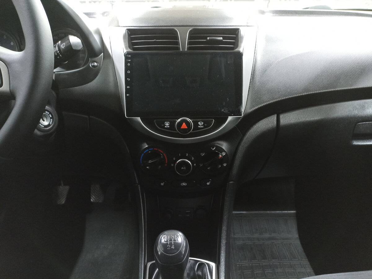 Б/У Хендай Солярис 2015 года. Фото: #14