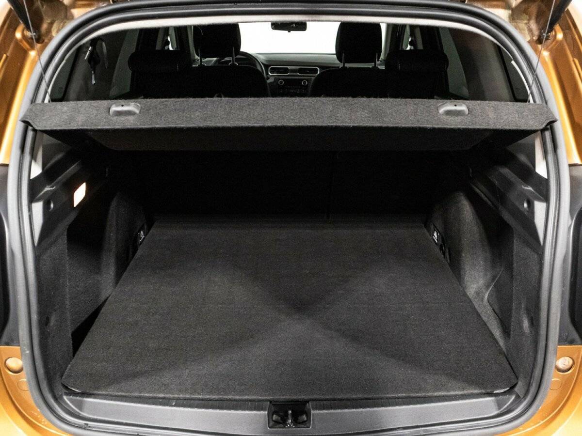 Б/У Рено Дастер 2022 года. Фото: #14