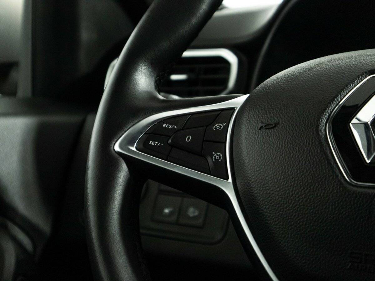 Б/У Рено Дастер 2022 года. Фото: #17