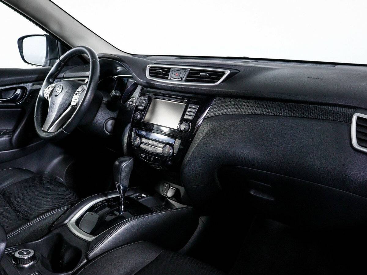 Б/У Ниссан Икс-Трейл 2015 года. Фото: #8