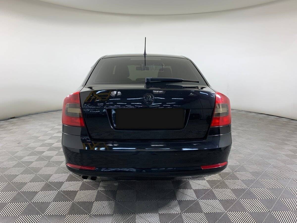 Б/У Шкода Октавия 2012 года. Фото: #5