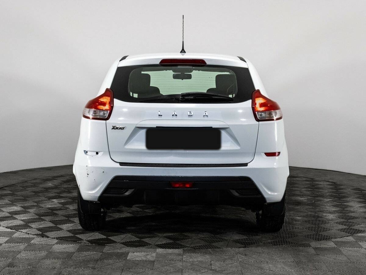 Б/У Лада (ВАЗ) ИКСРЭЙ 2018 года. Фото: #5