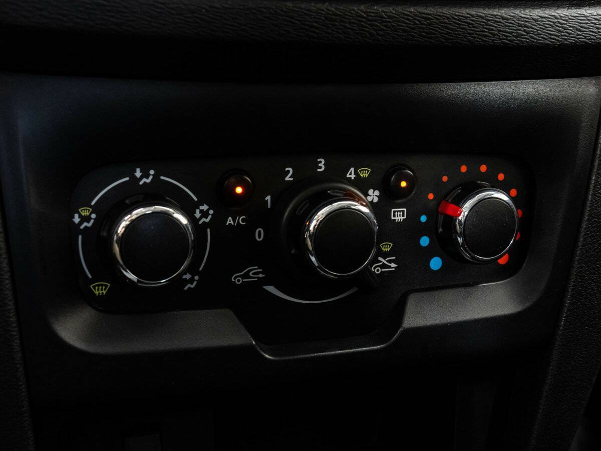 Б/У Лада (ВАЗ) ИКСРЭЙ 2018 года. Фото: #13