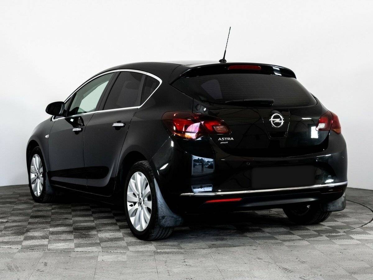 Б/У Опель Астра 2012 года. Фото: #6