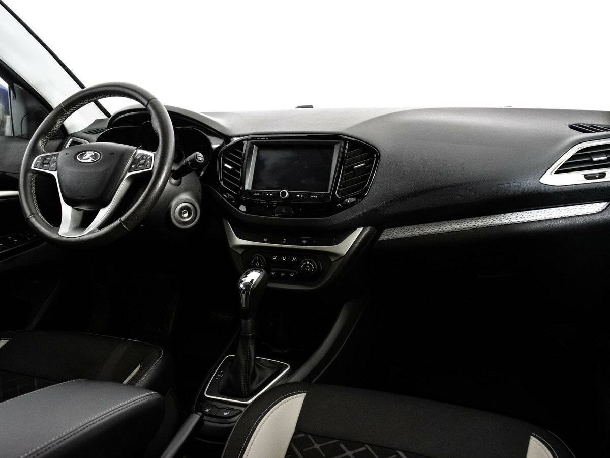 Б/У Лада (ВАЗ) Веста 2021 года. Фото: #8