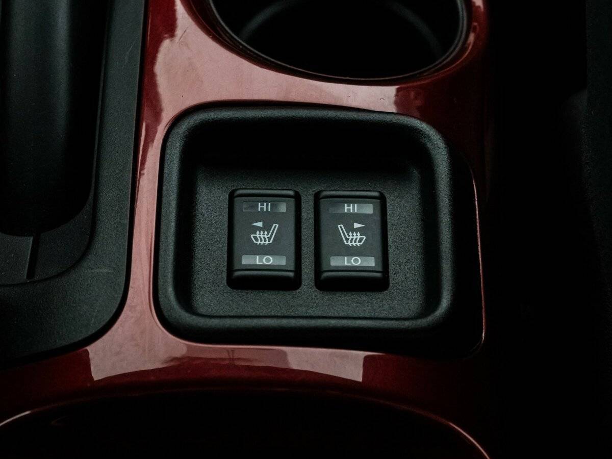 Б/У Ниссан Жук 2018 года. Фото: #18