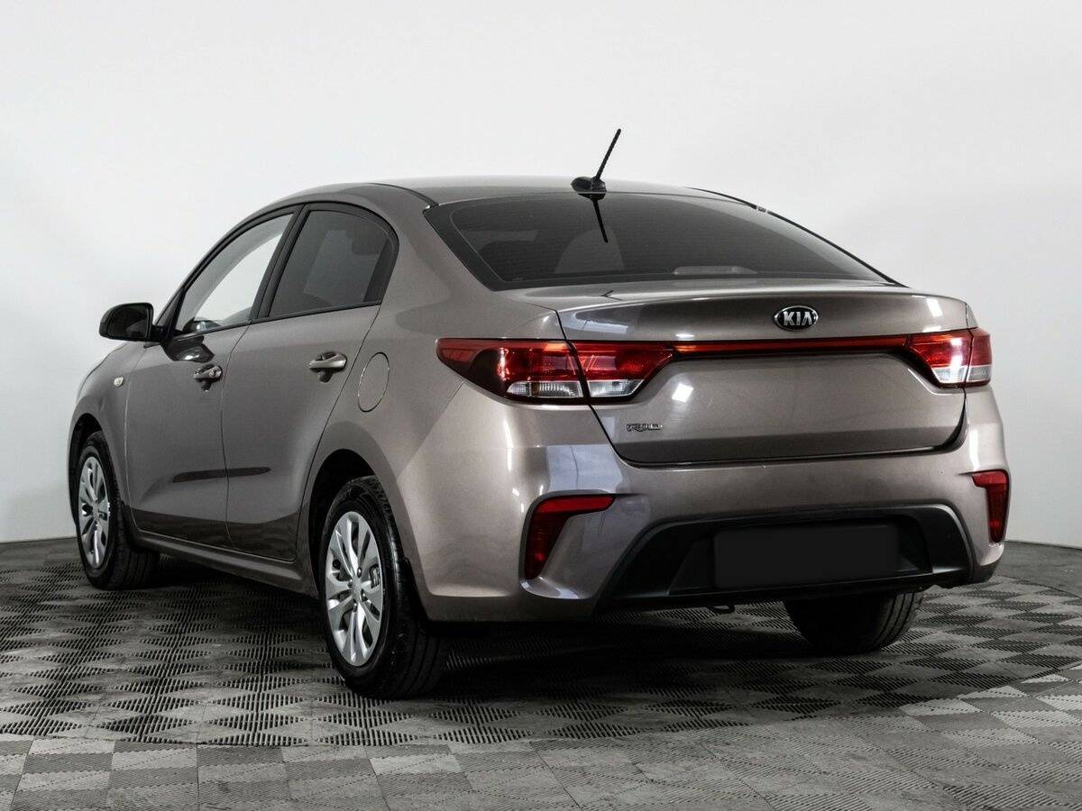 Б/У Киа Рио 2018 года. Фото: #6
