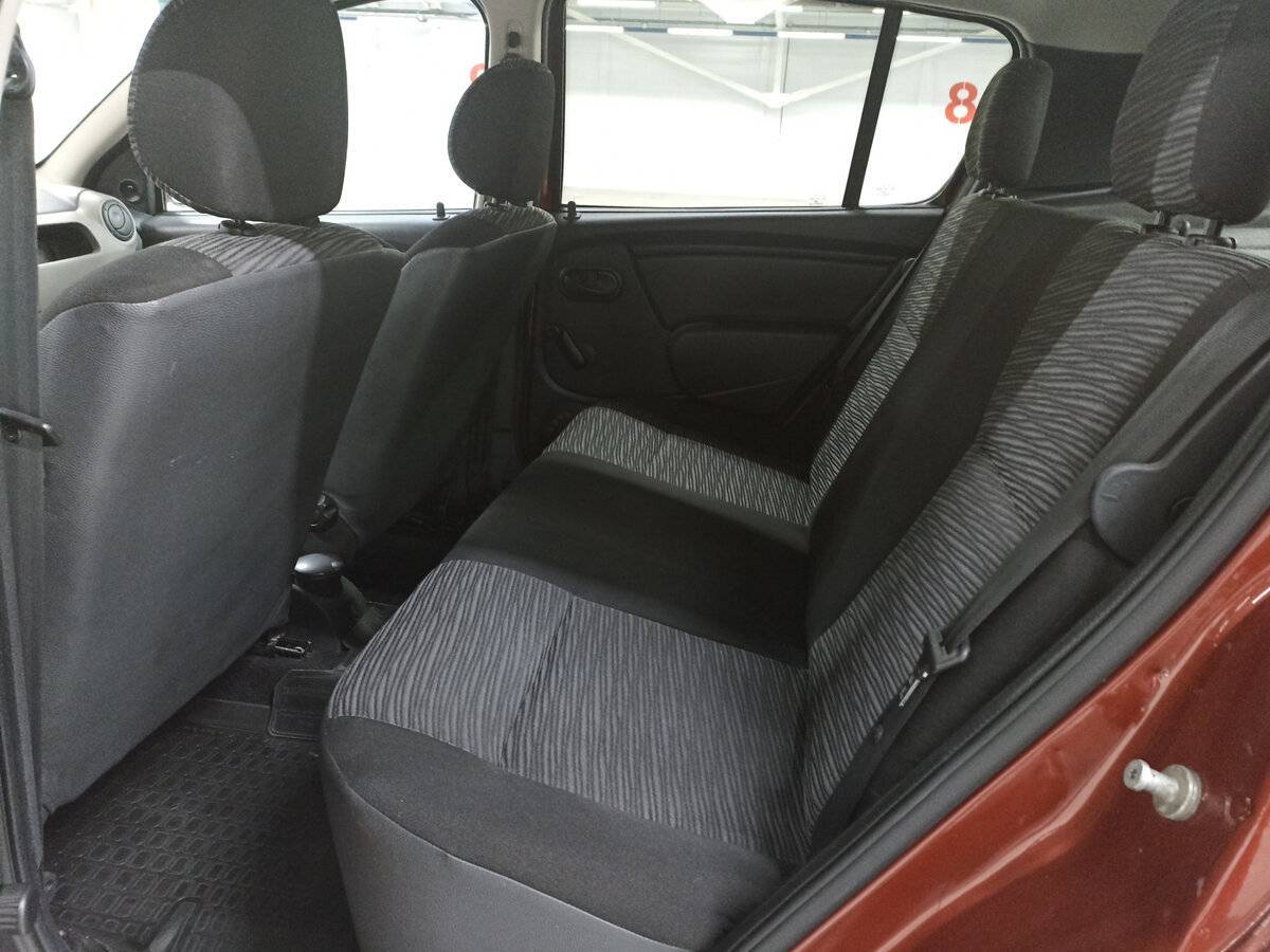 Б/У Рено Сандеро 2013 года. Фото: #11