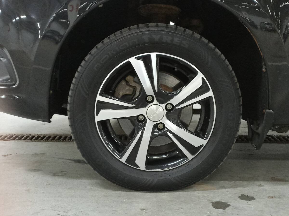 Б/У Лада (ВАЗ) Гранта 2018 года. Фото: #17