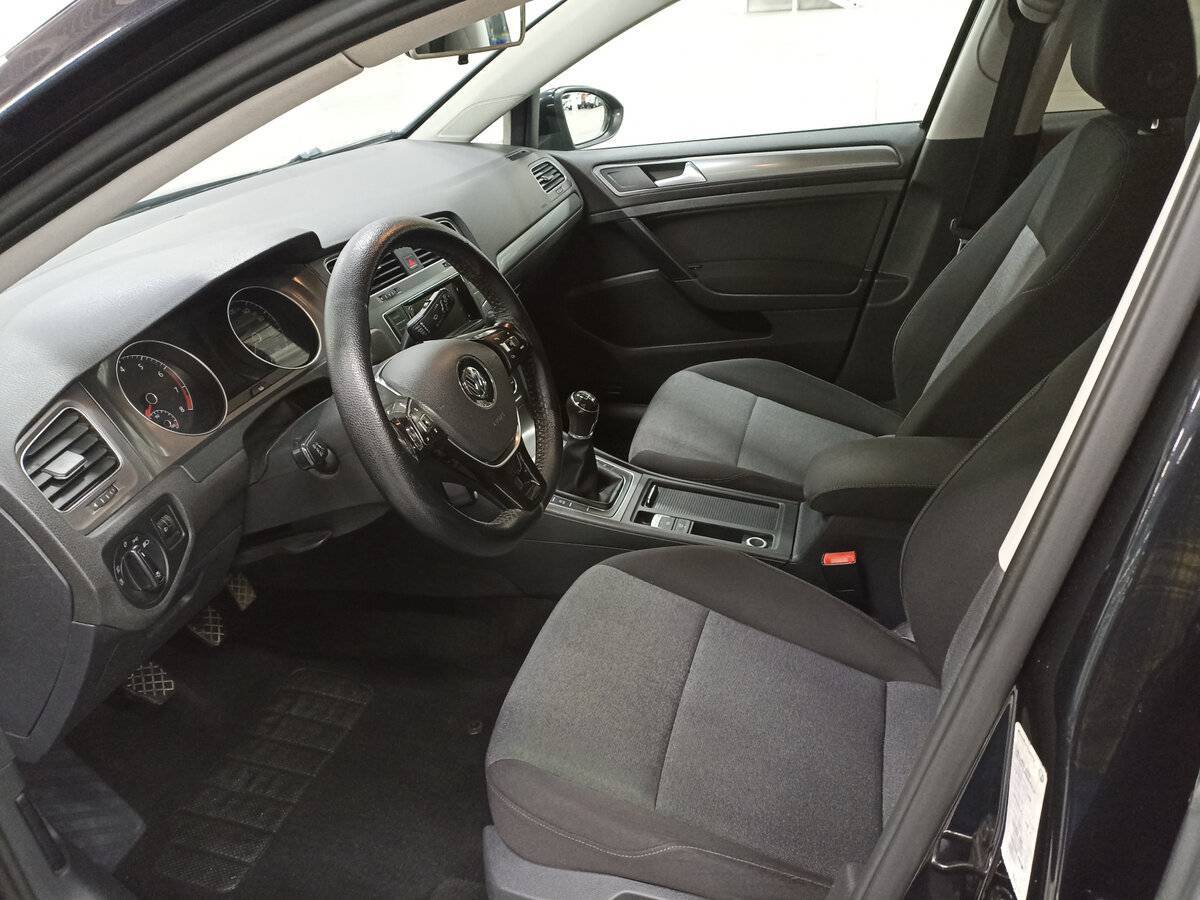 Б/У Фольксваген Гольф 2013 года. Фото: #15