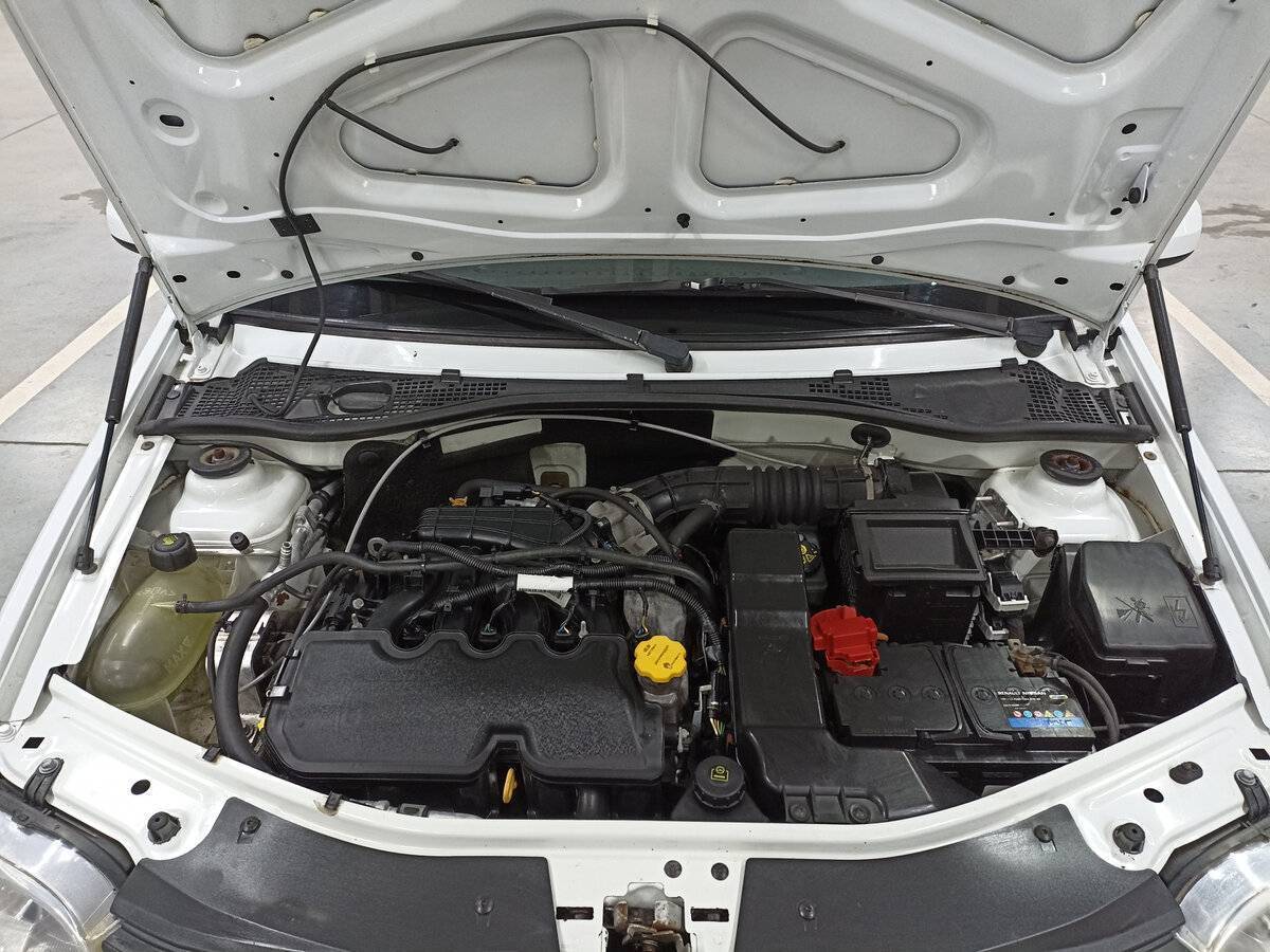 Б/У Лада (ВАЗ) Ларгус 2017 года. Фото: #8