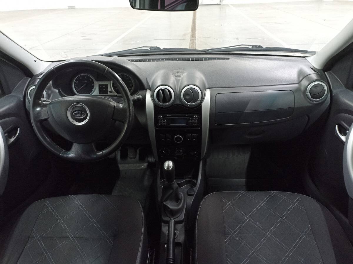 Б/У Лада (ВАЗ) Ларгус 2017 года. Фото: #13