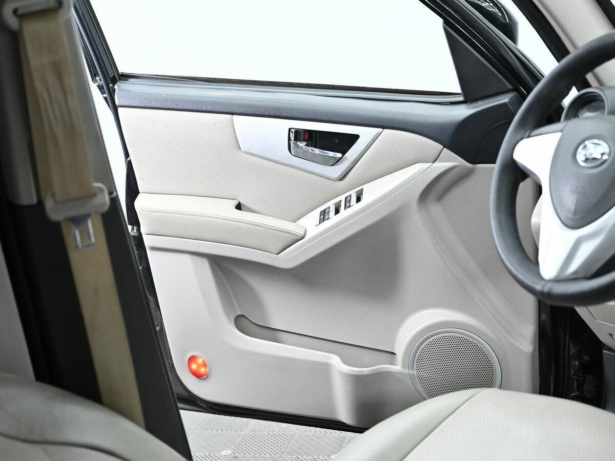 Б/У Лифан Икс60 2013 года. Фото: #5