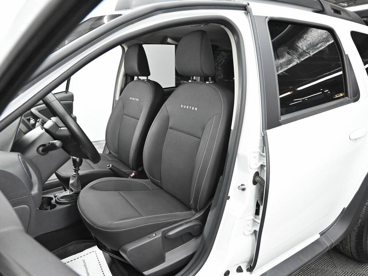 Б/У Рено Дастер 2021 года. Фото: #5