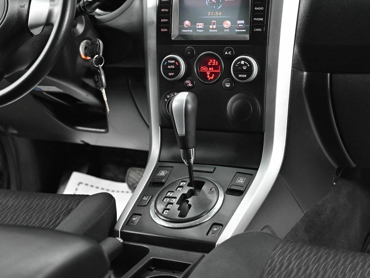 Б/У Сузуки Гранд Витара 2013 года. Фото: #9