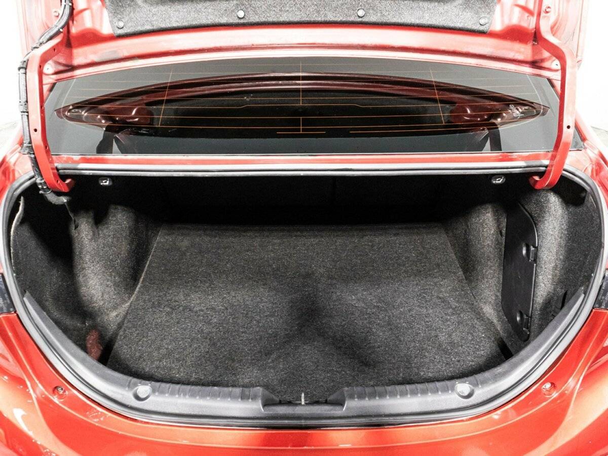 Б/У Мазда 3 2013 года. Фото: #14