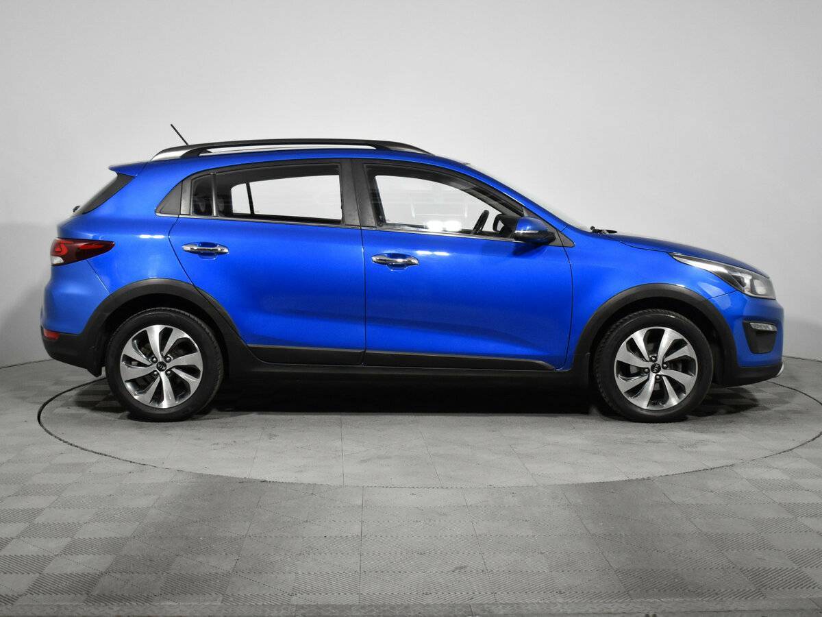 Б/У Киа Рио 2017 года. Фото: #3