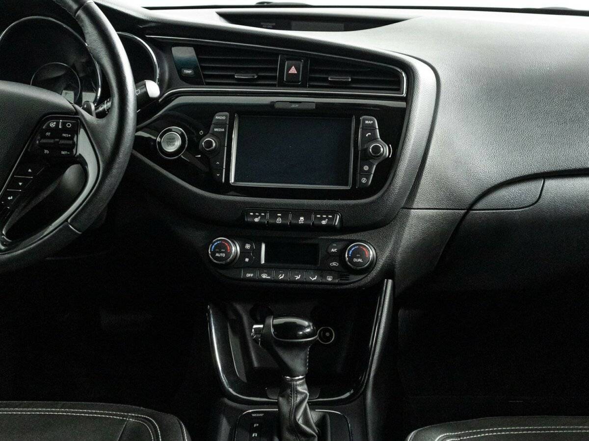 Б/У Киа Сид 2018 года. Фото: #13