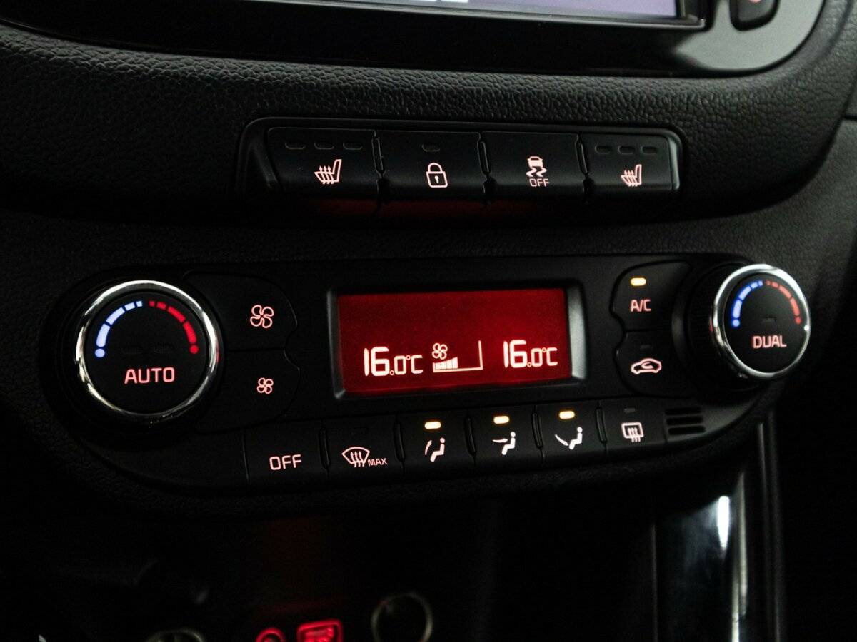 Б/У Киа Сид 2018 года. Фото: #17