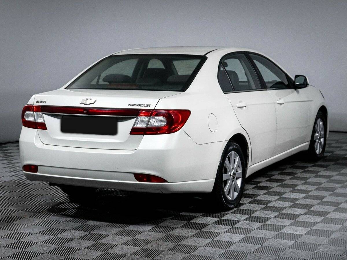 Б/У Шевроле Эпика 2012 года. Фото: #5