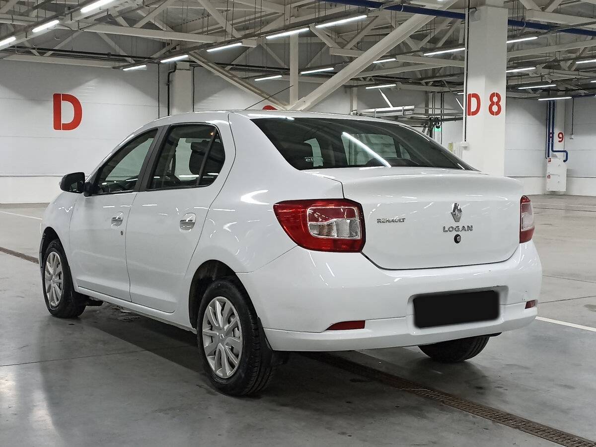 Б/У Рено Логан 2017 года. Фото: #6