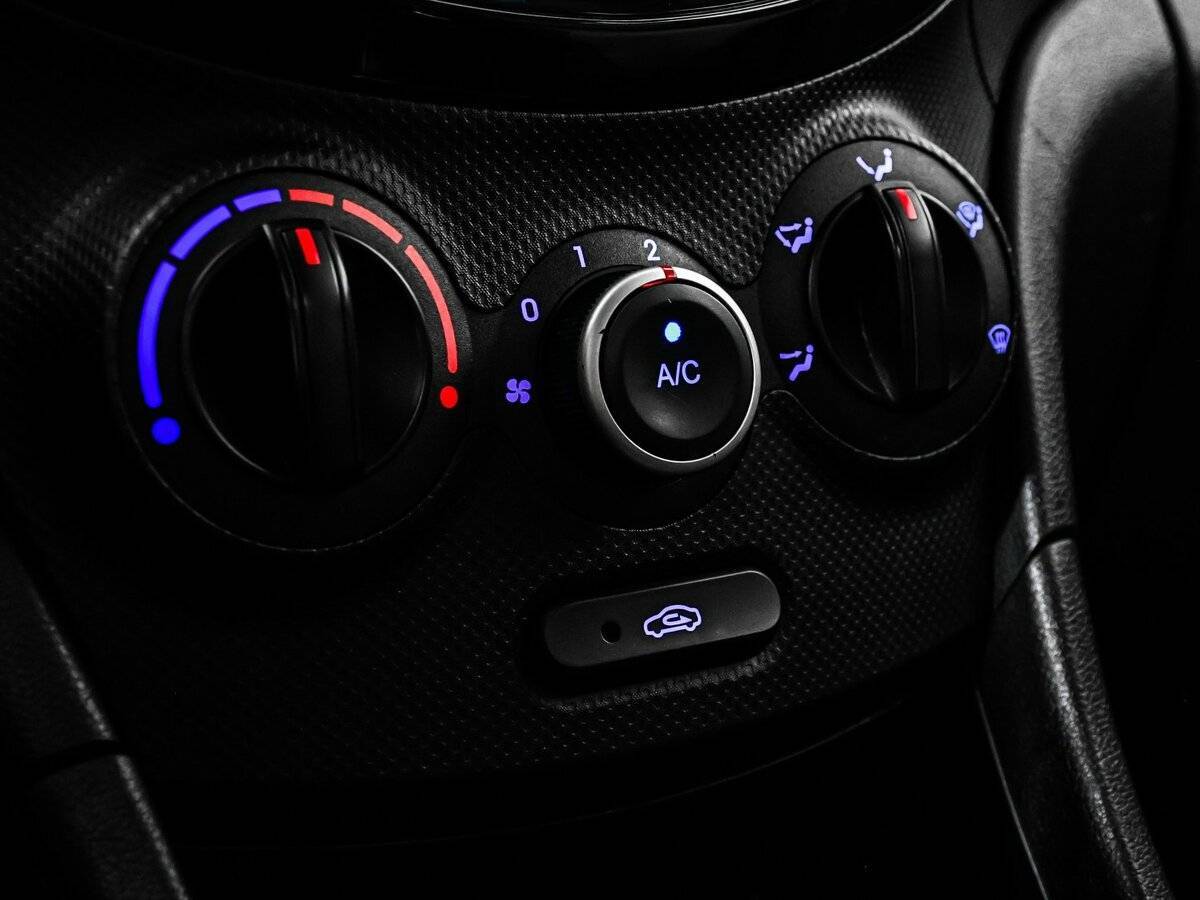 Б/У Хендай Солярис 2012 года. Фото: #13