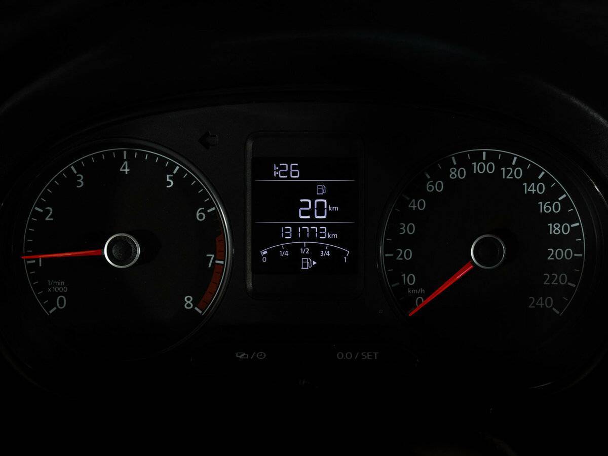 Б/У Фольксваген Поло 2019 года. Фото: #17