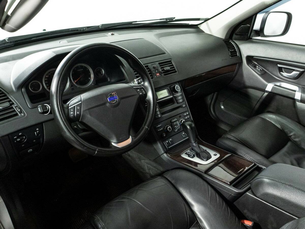 Б/У Вольво ИксЦ90 2012 года. Фото: #10