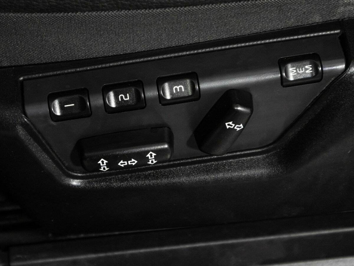 Б/У Вольво ИксЦ90 2012 года. Фото: #15