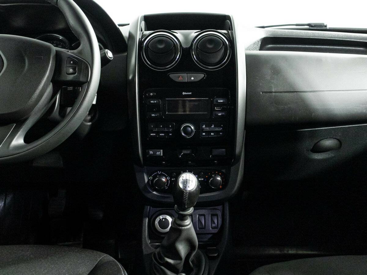 Б/У Рено Дастер 2018 года. Фото: #13