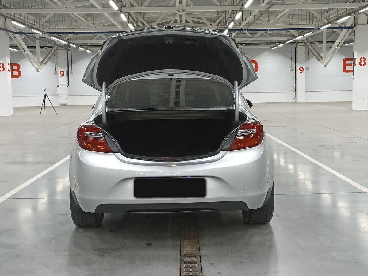 Б/У Опель Инсигния 2014 года. Фото: #9