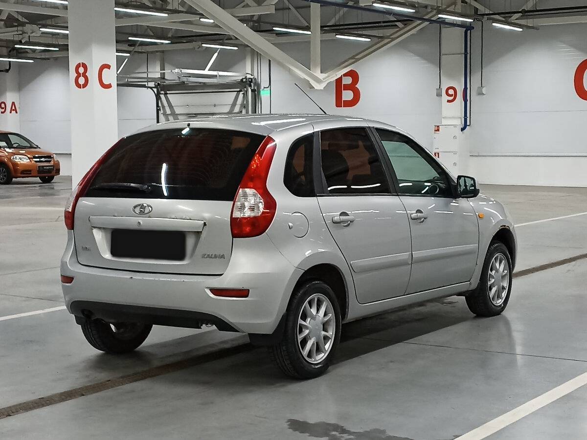 Б/У Лада (ВАЗ) Калина 2013 года. Фото: #4