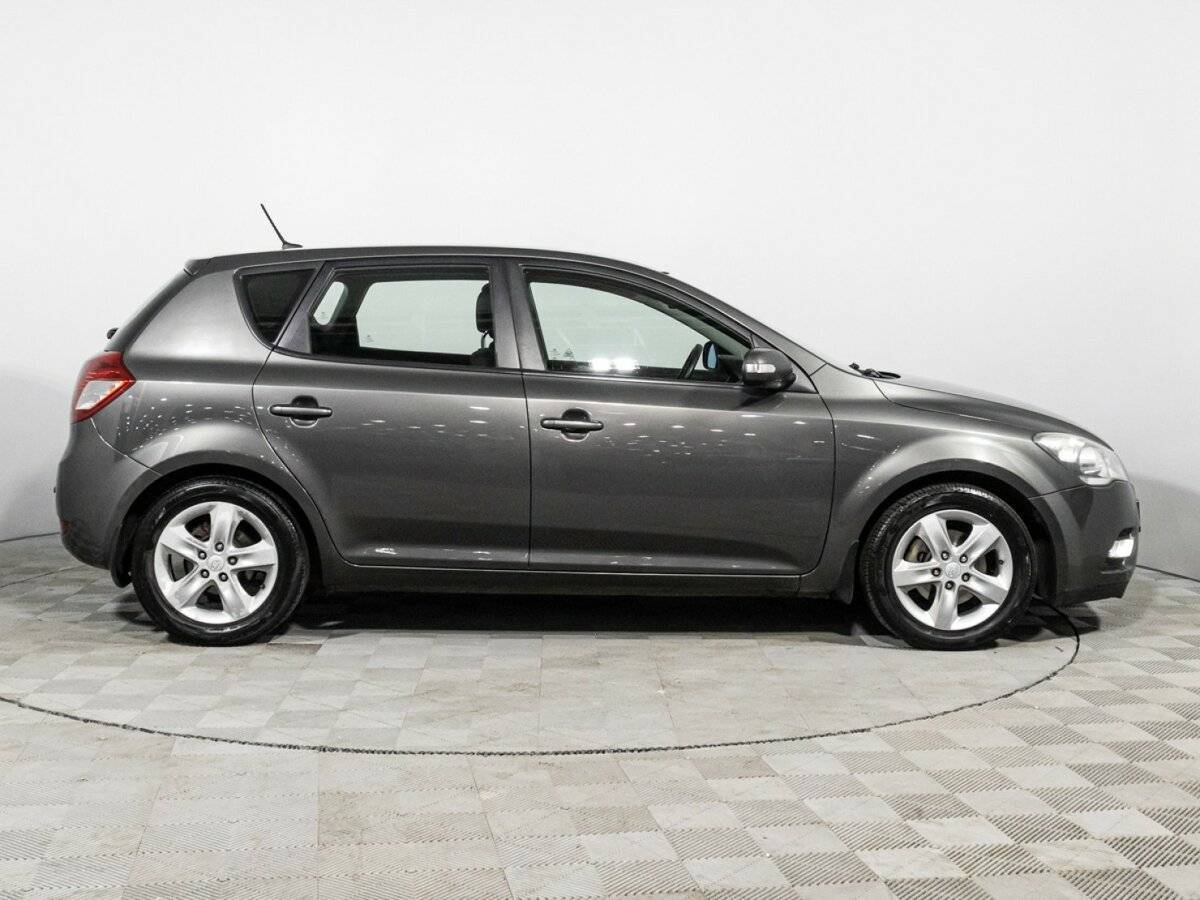 Б/У Киа Сид 2012 года. Фото: #3