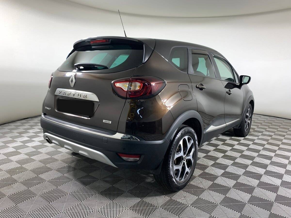 Б/У Рено Каптюр 2018 года. Фото: #4