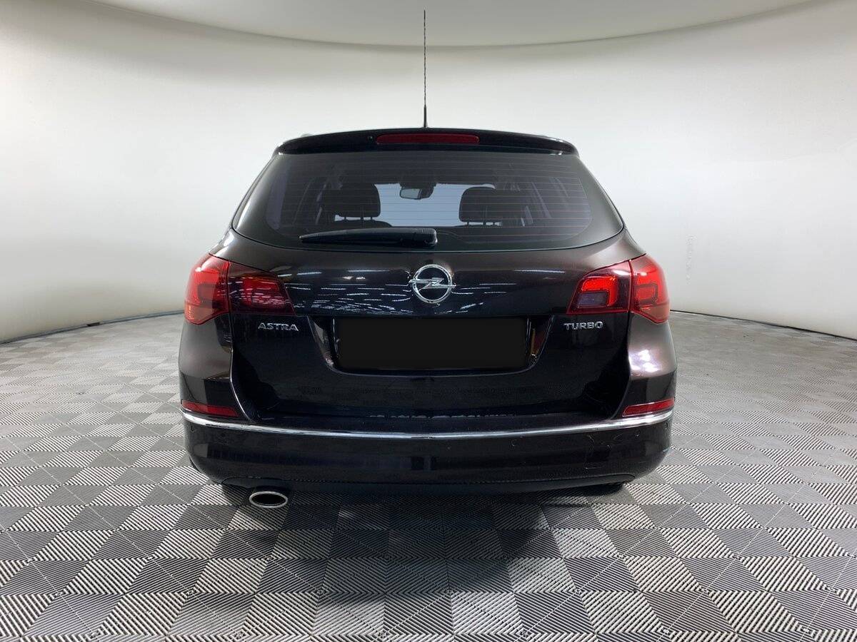 Б/У Опель Астра 2014 года. Фото: #5