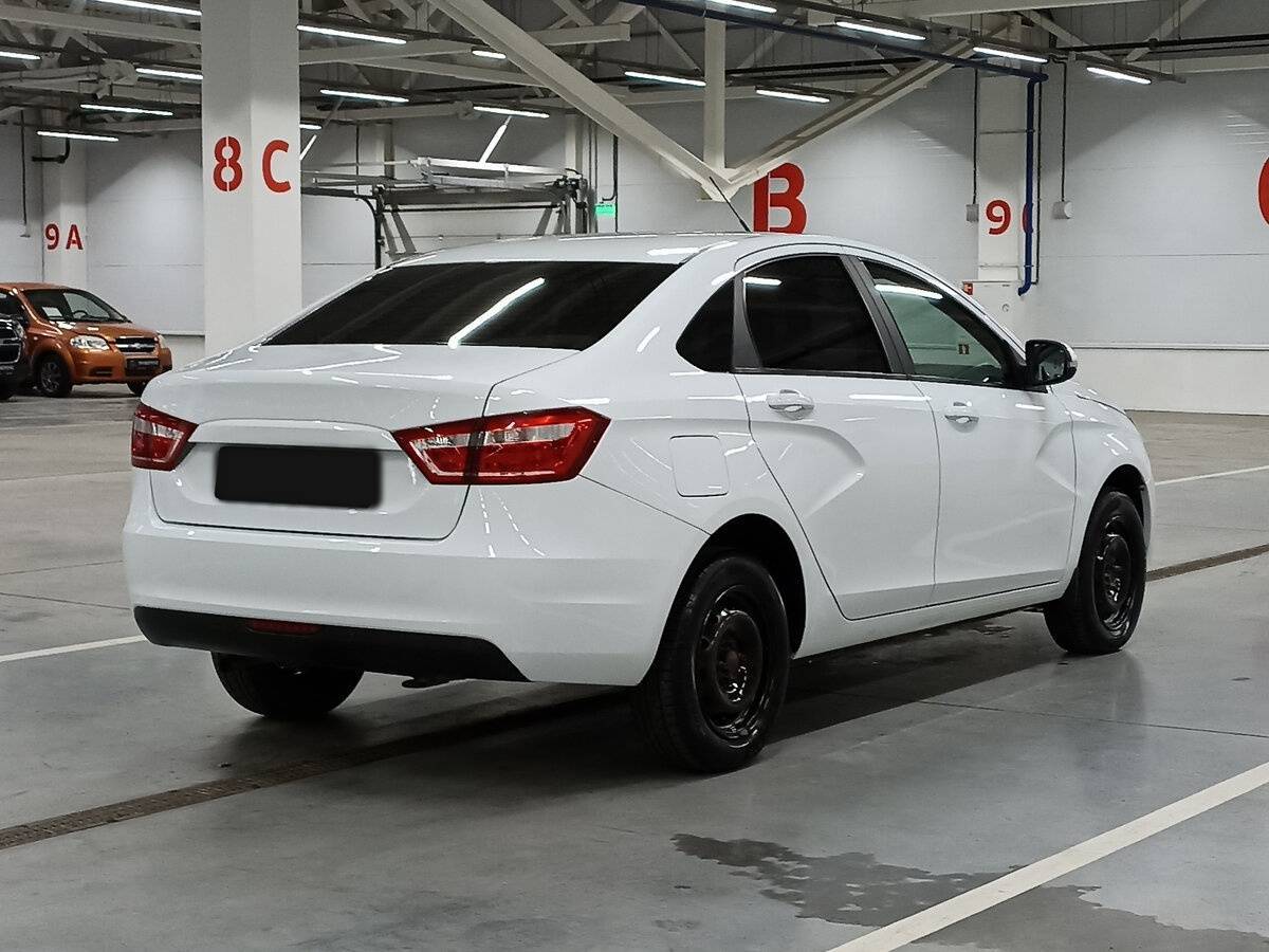 Б/У Лада (ВАЗ) Веста 2020 года. Фото: #4