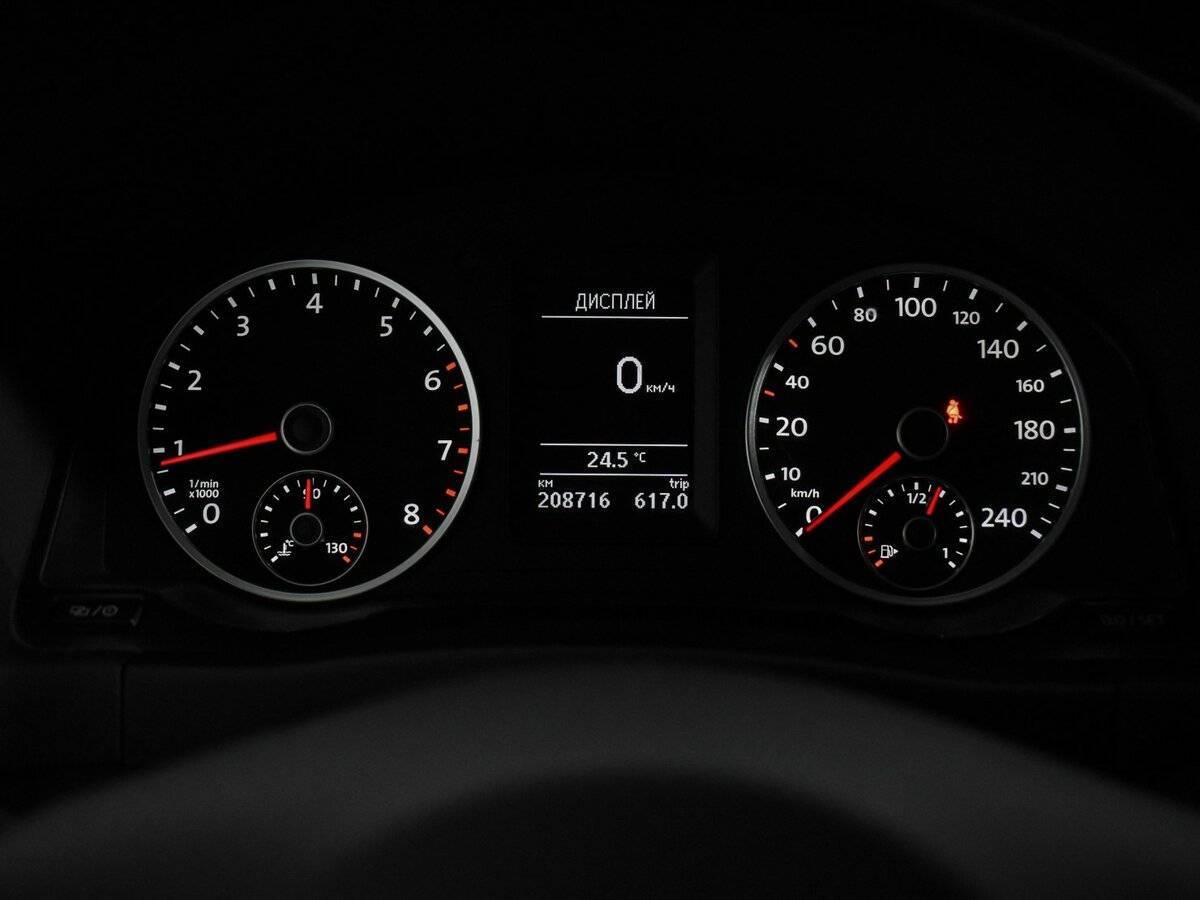 Б/У Фольксваген Тигуан 2013 года. Фото: #16