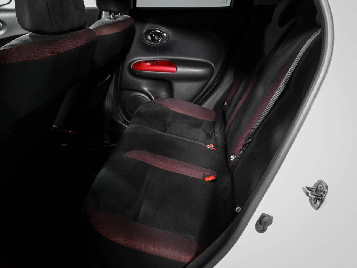 Б/У Ниссан Жук 2012 года. Фото: #9