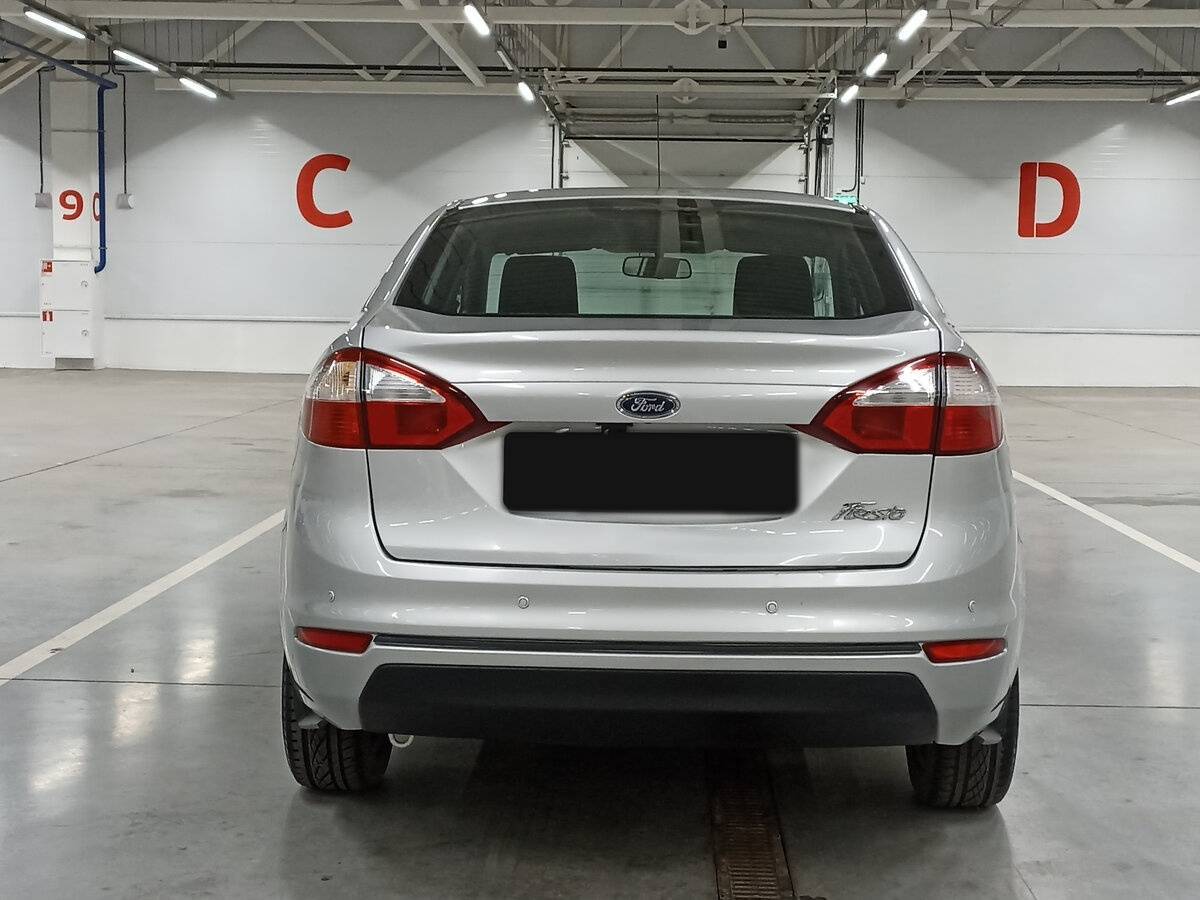 Б/У Форд Фиеста 2015 года. Фото: #5