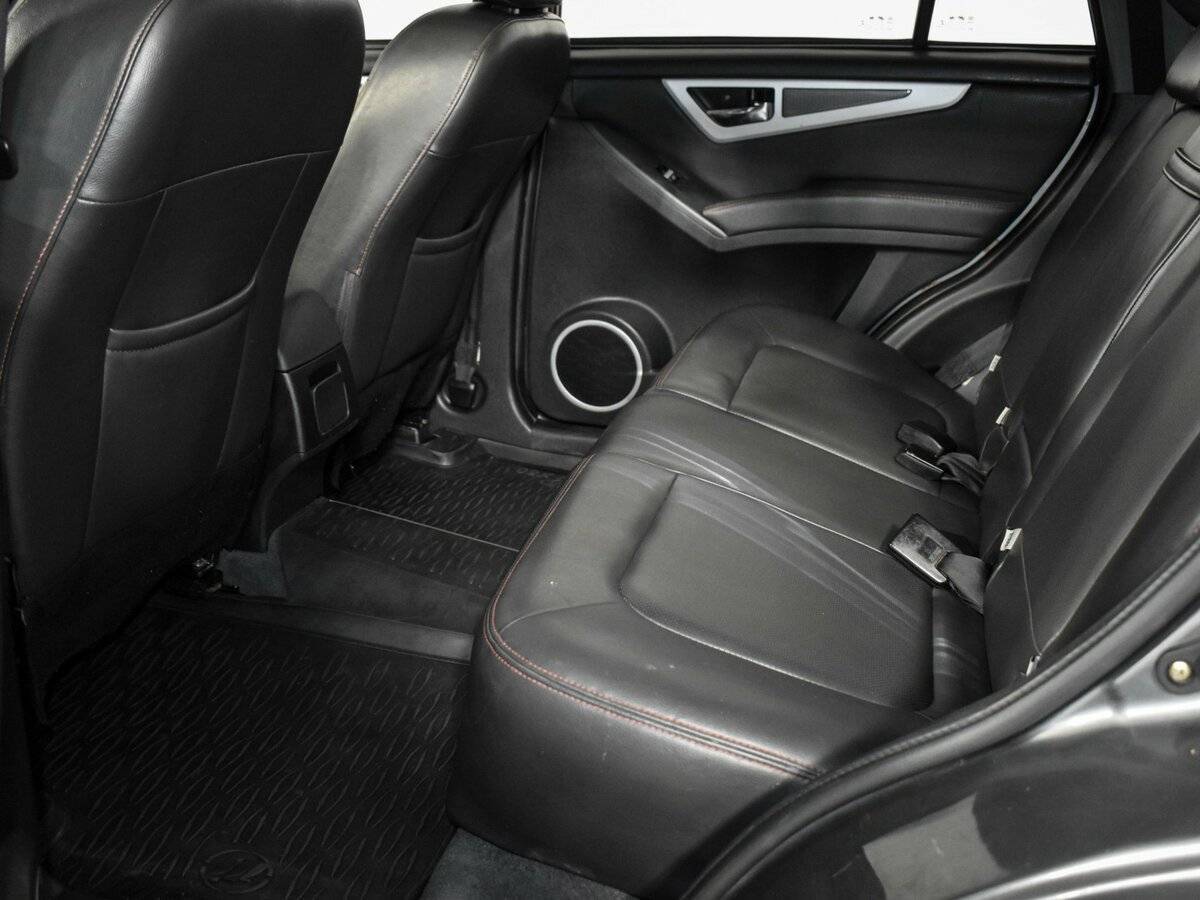 Б/У Лифан Икс60 2017 года. Фото: #10