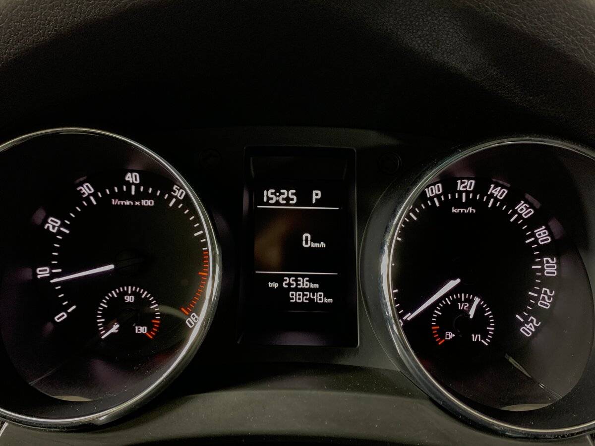 Б/У Шкода Йети 2015 года. Фото: #13