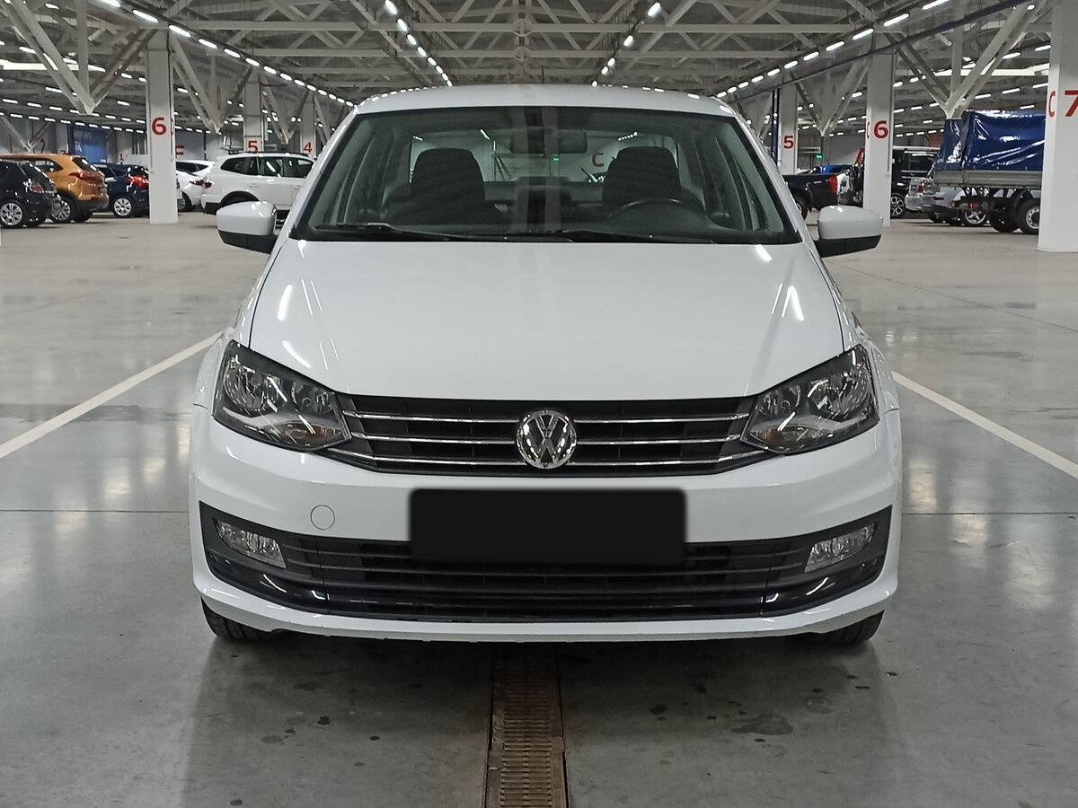 Б/У Фольксваген Поло 2018 года. Фото: #1