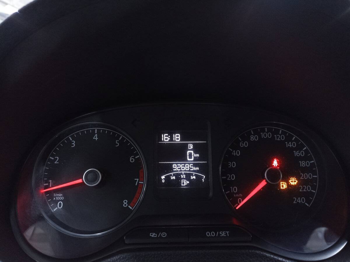 Б/У Фольксваген Поло 2018 года. Фото: #12