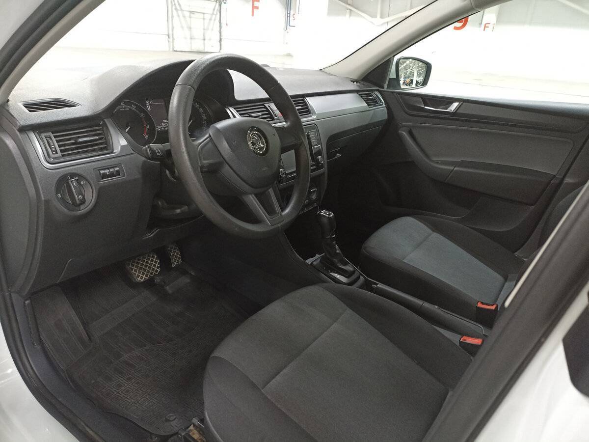 Б/У Шкода Рапид 2018 года. Фото: #15