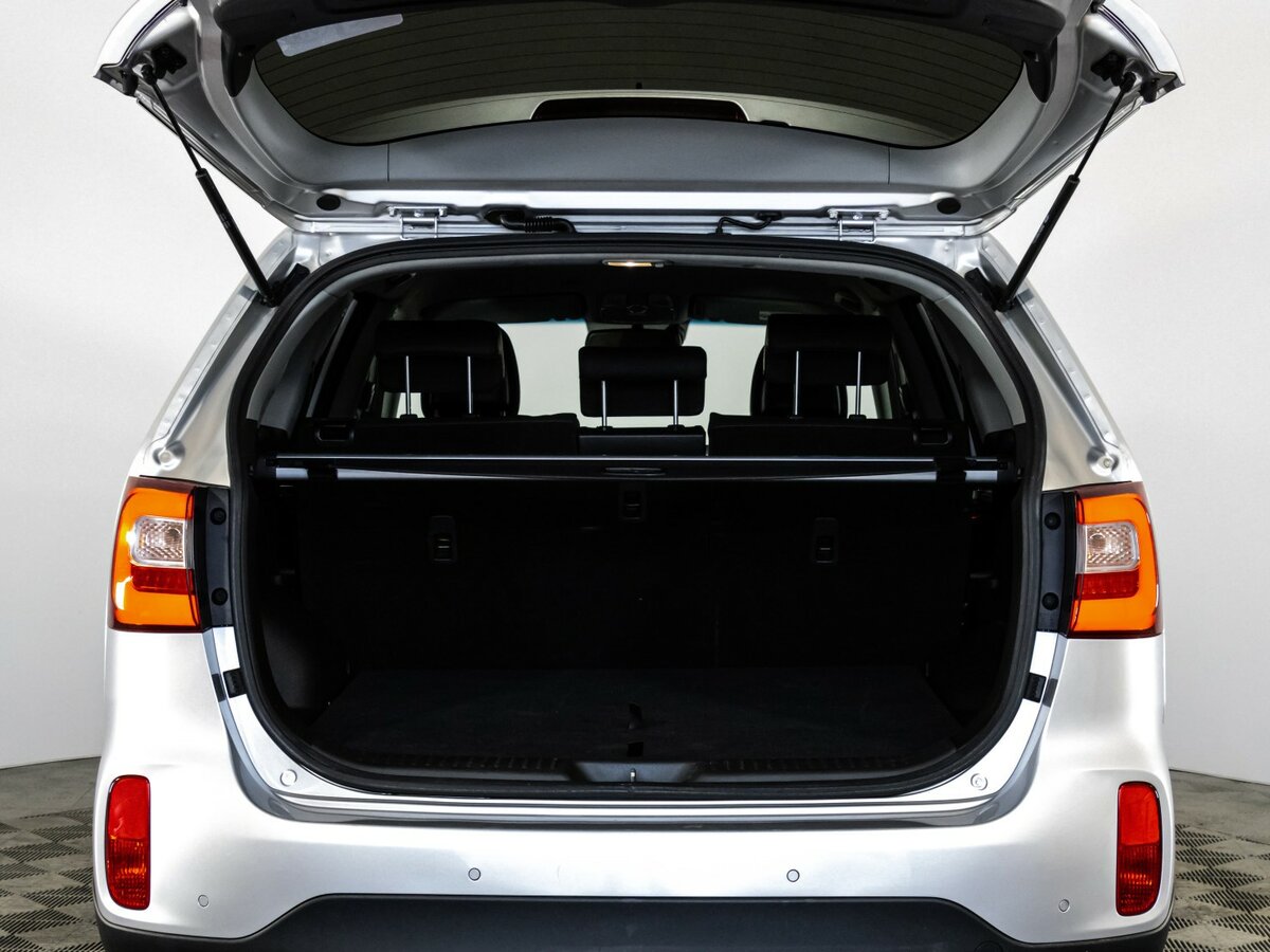 Б/У Киа Соренто 2014 года. Фото: #14