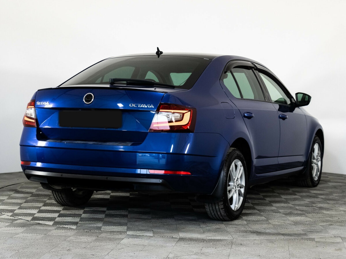 Б/У Шкода Октавия 2019 года. Фото: #3