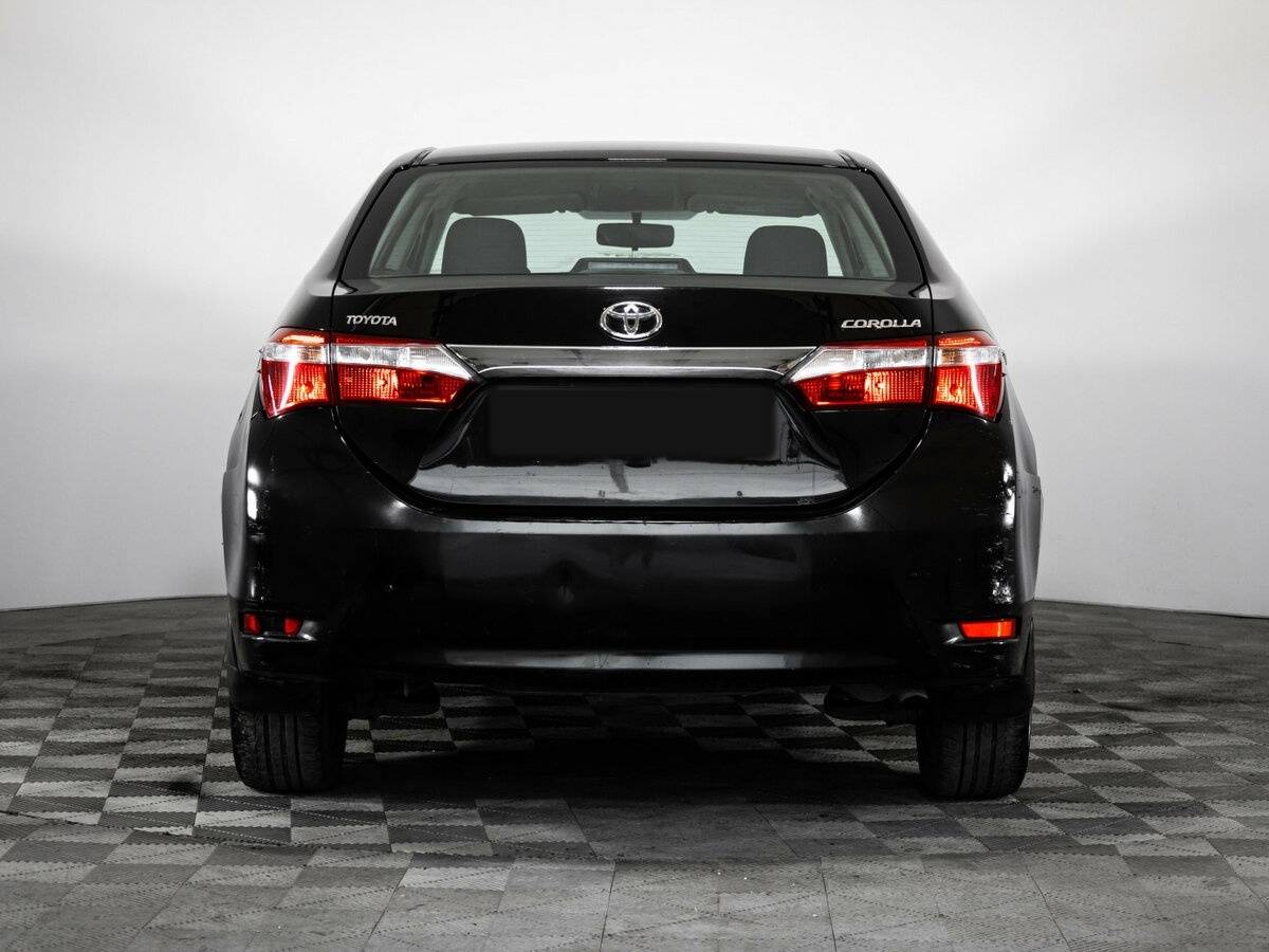 Б/У Тойота Королла 2014 года. Фото: #3