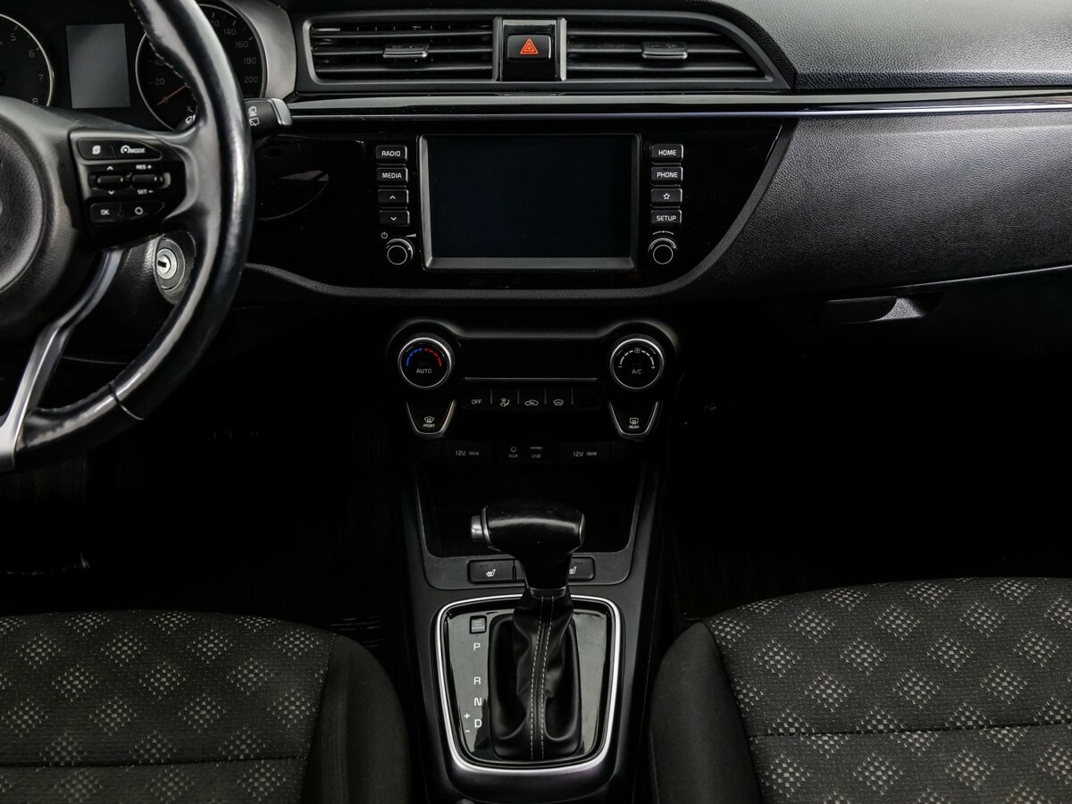 Б/У Киа Рио 2019 года. Фото: #9