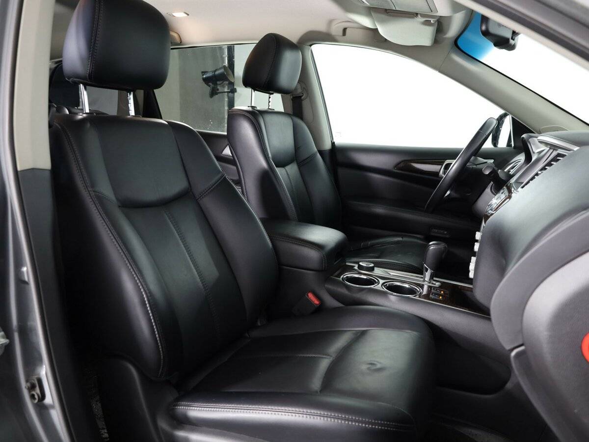 Б/У Ниссан Патфайндер 2014 года. Фото: #10