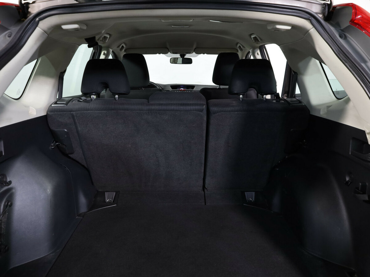 Б/У Хонда ЦР-В 2013 года. Фото: #12